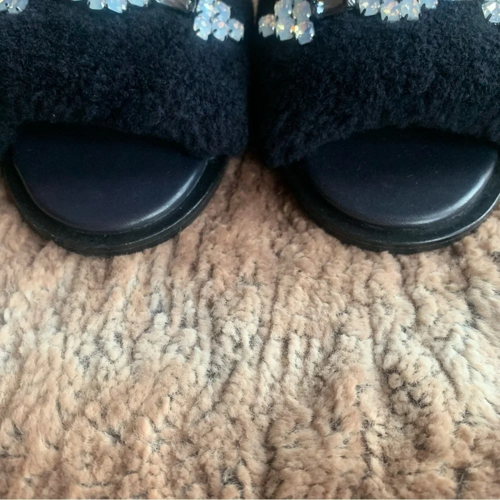 Tory Burch Aspen Embellished Shearling Slides - Picture 5 of 8